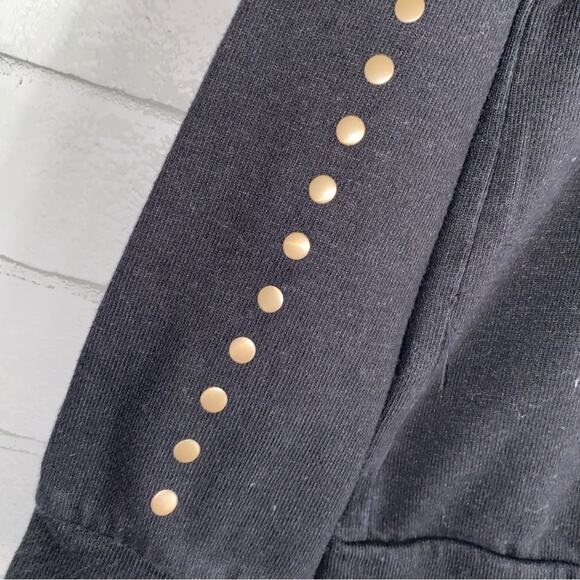 MONROW $134 Stud Sleeve Super Soft Black Sweatshirt MED EUC - Picture 3 of 9